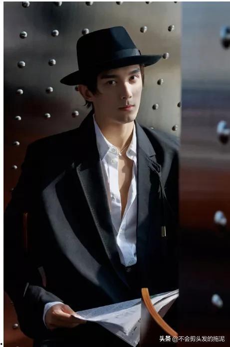 吴磊最新八卦爆料,神秘女友身份引网友热议